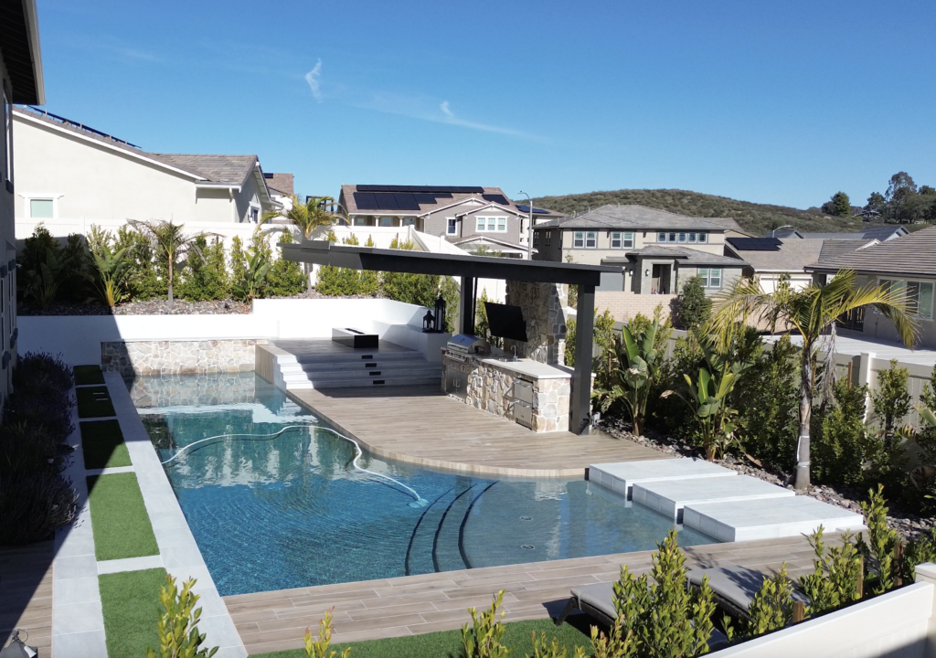 majestic pools